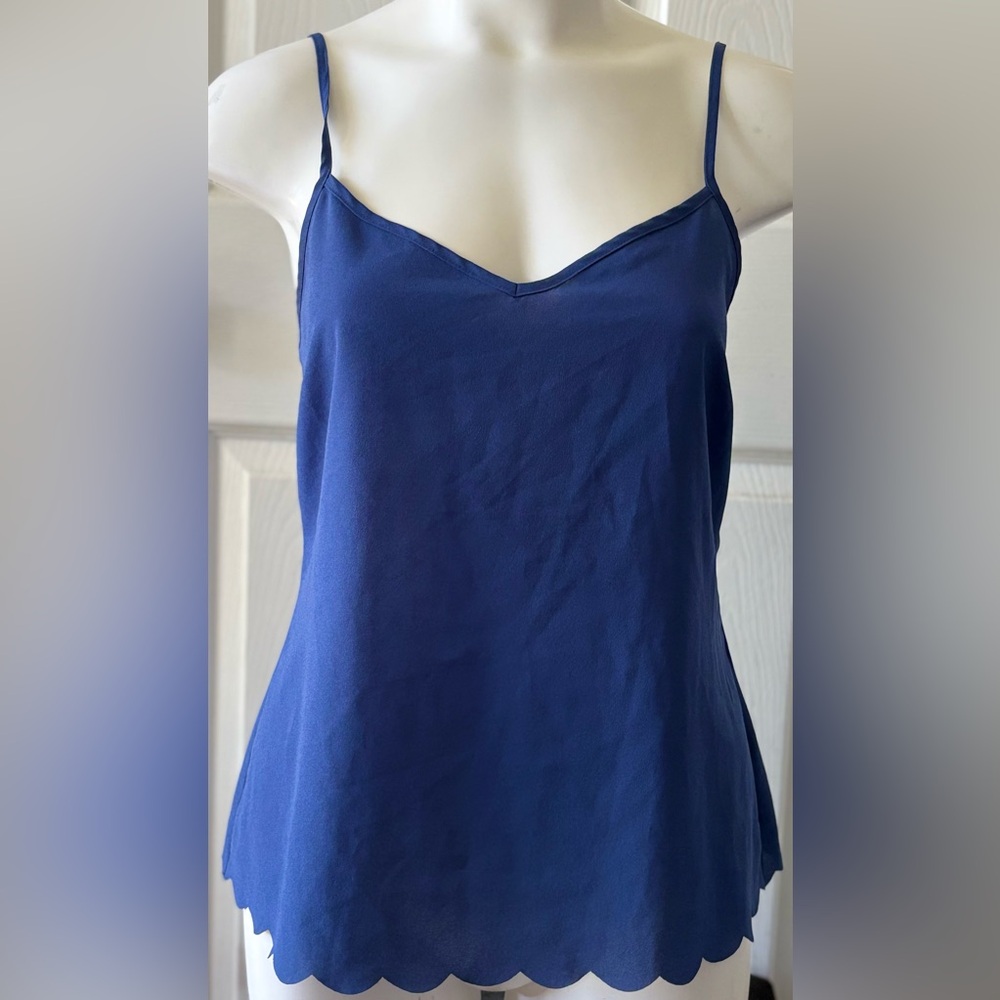 E by Eloise Blue Scalloped Hem Blouse size Small
